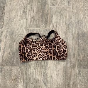 Onzie athletic sports bra
